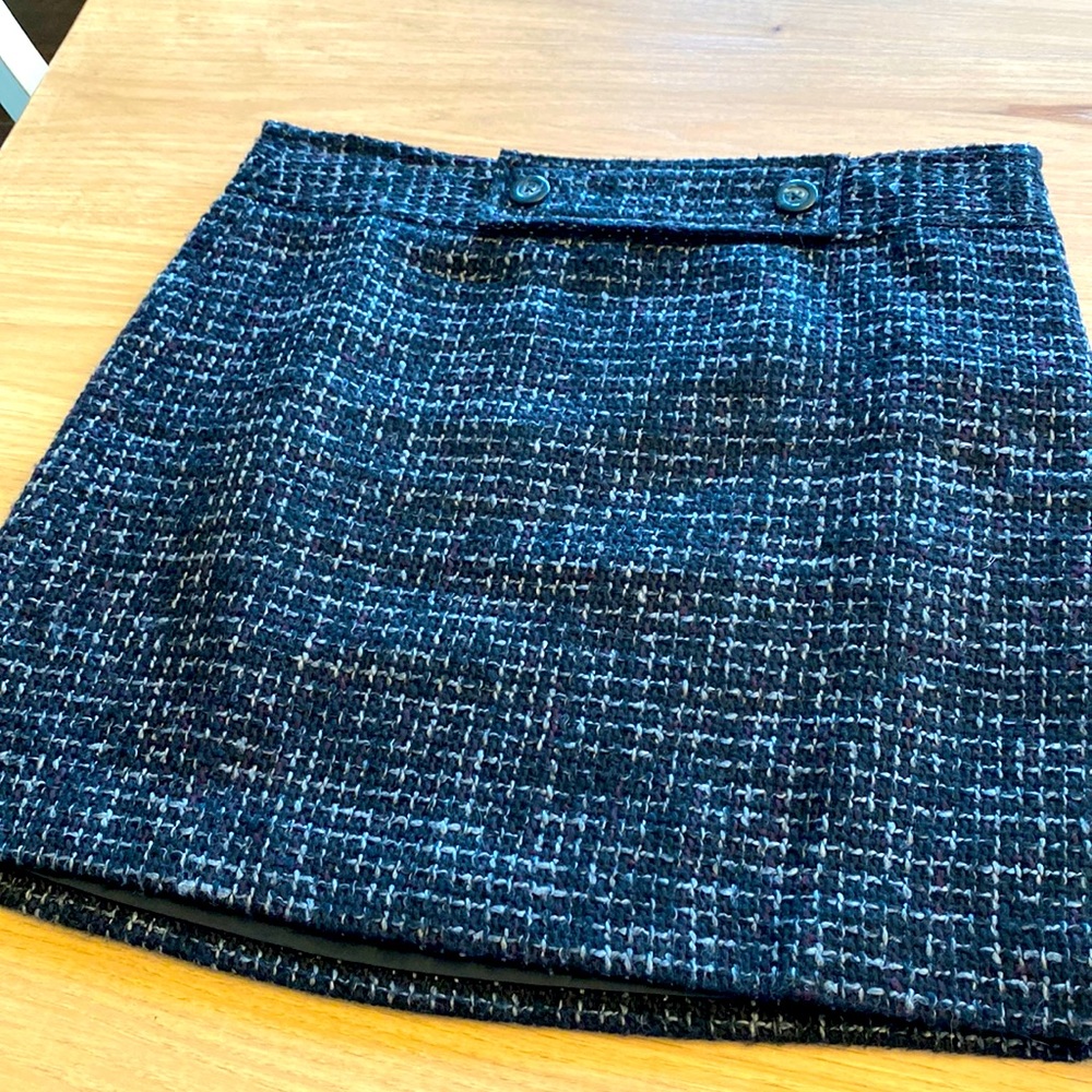 Loft wool skirt